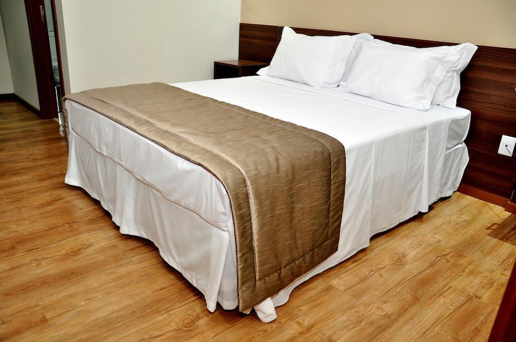 Mohave Hotel